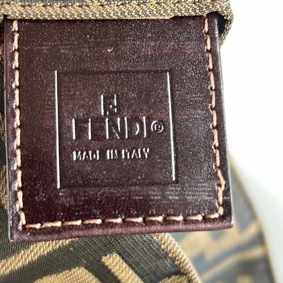 Fendi Zucca Canvas Tote Bag - Picture 4 of 9